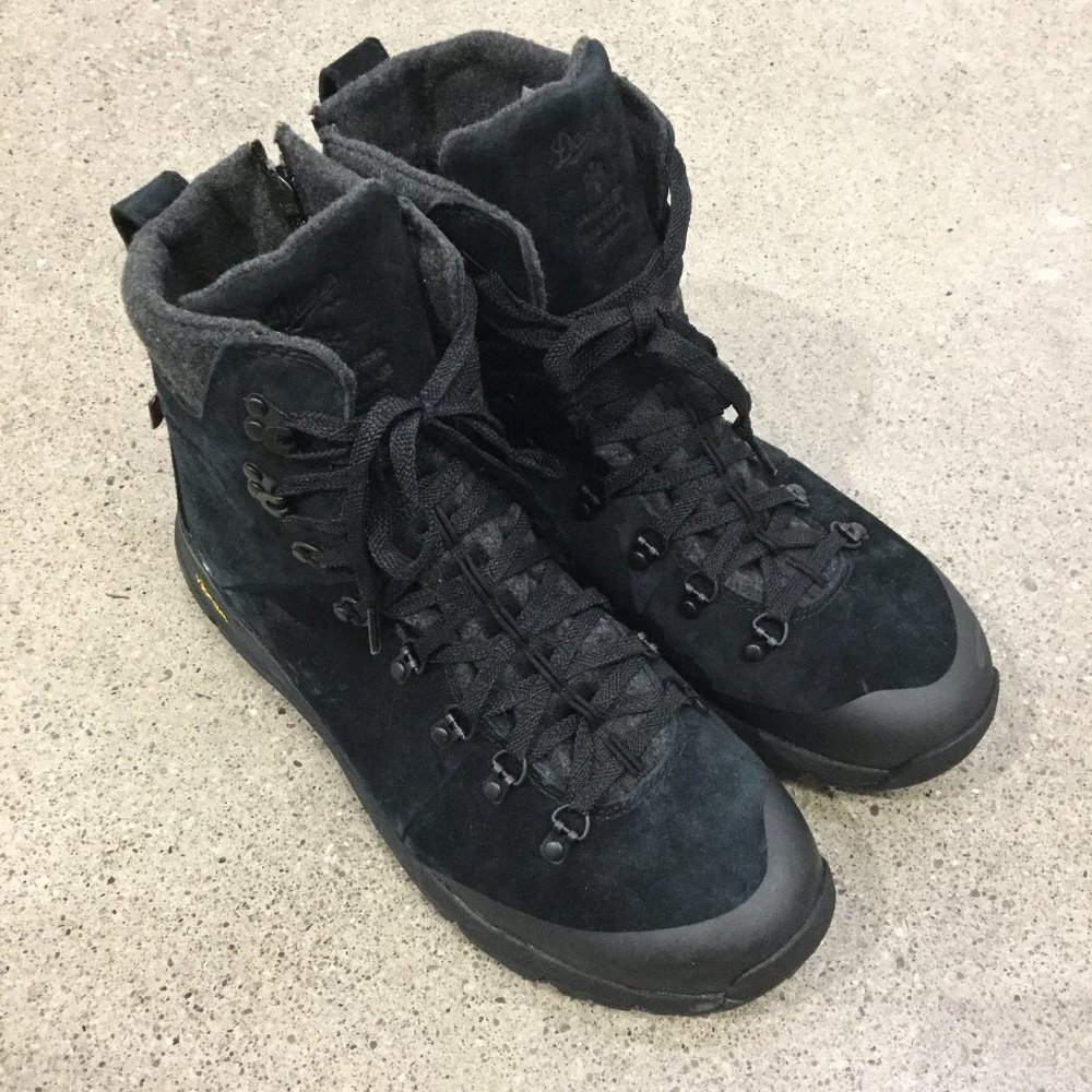 Danner Boots-Arctic 600 Side-zip 7" Jet Black 200G